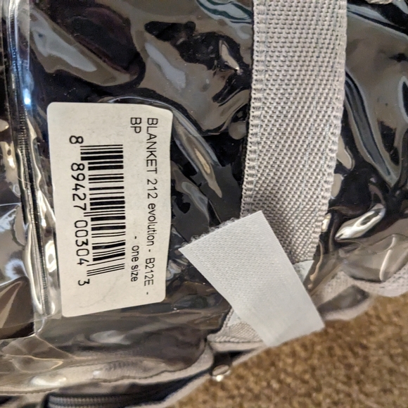 BLANKET 212 EVOLUTION - PLUSH black color - Picture 6 of 7